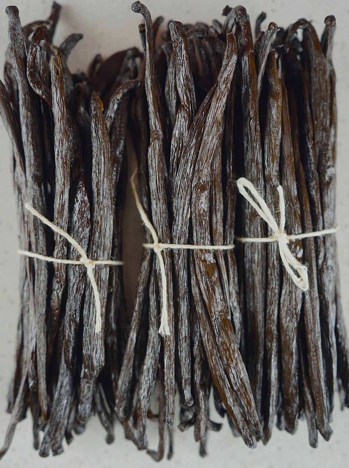 Vanilla Beans – Grade B Extract Quality | Harvest July 2026
