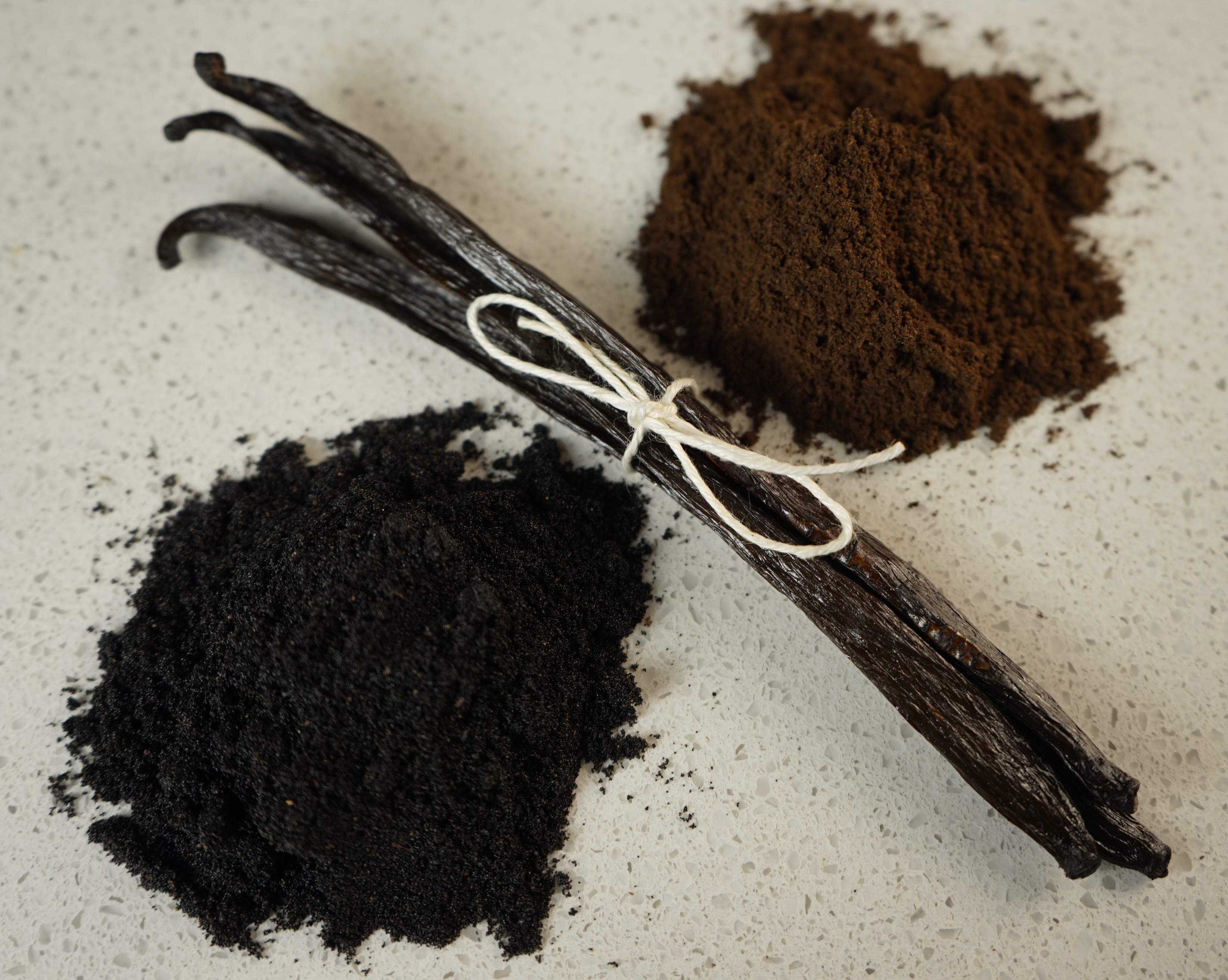 Vanilla Caviar (Dried Seeds) – Uganda